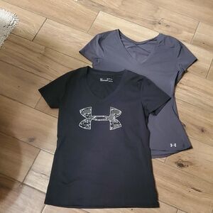 Under Armour Black and Gray Short Sleeve Tees